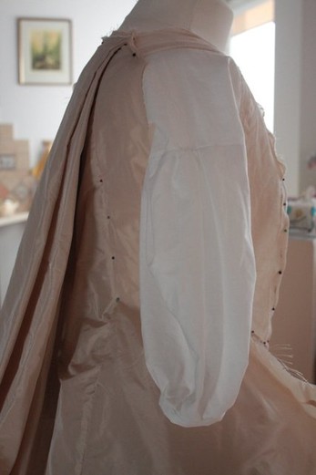 Suknia inspirowana strjami Madame de Pompadour